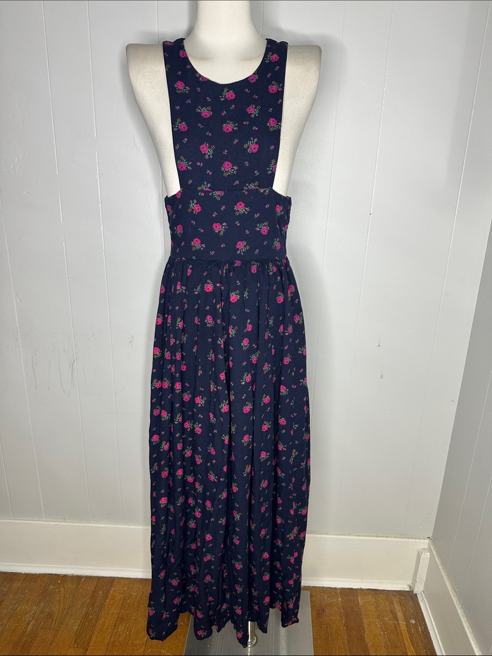 Vintage 70s Floral Rose Pinafore Jumper Dress Maxi